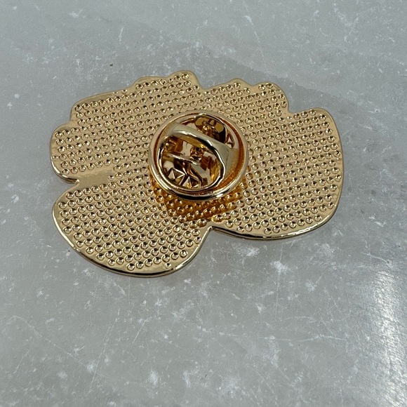 3/$15 Stylized Mushrooms Pin Enamel Brooch - Picture 5 of 5